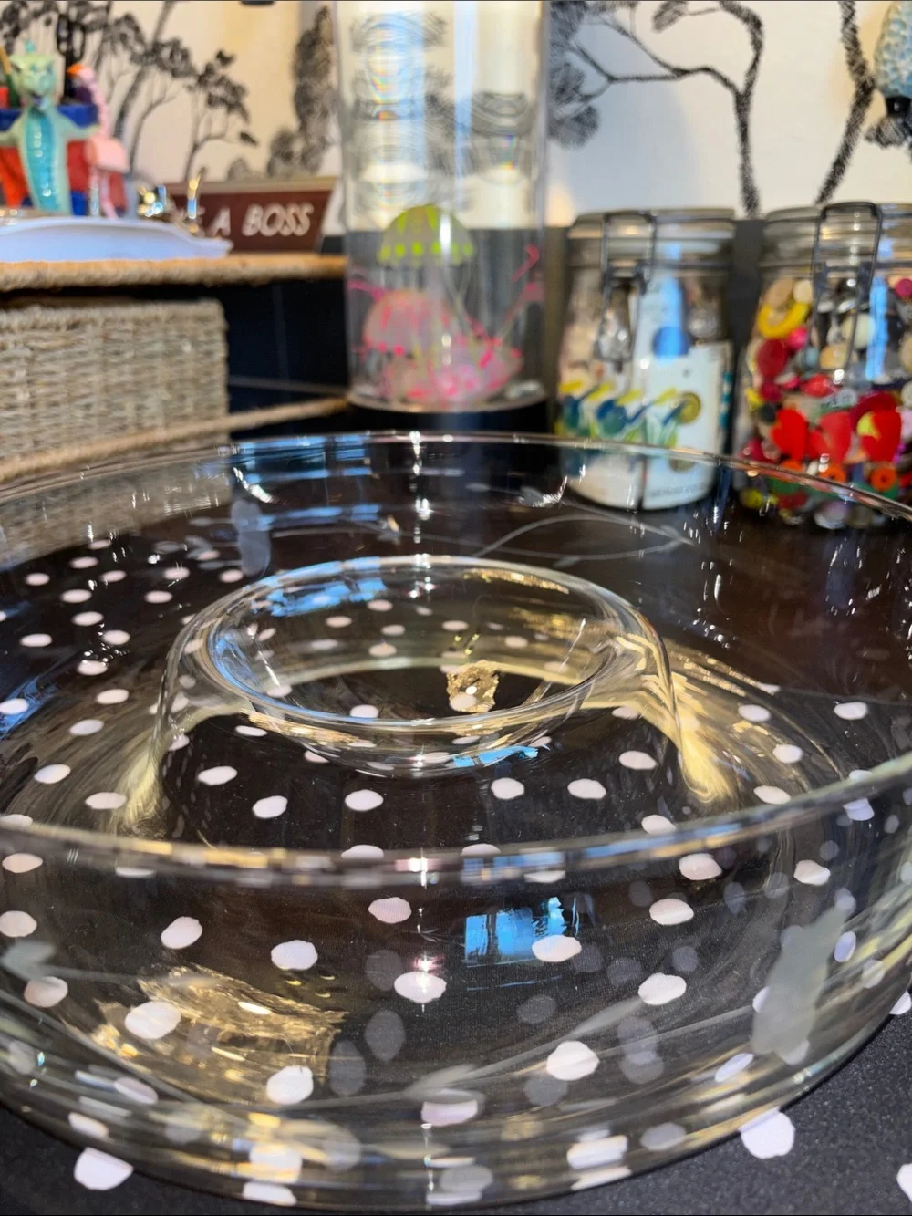 NIB Princess House Heritage Crystal Chip 'n Dip Bowl, model 401.It features a cl